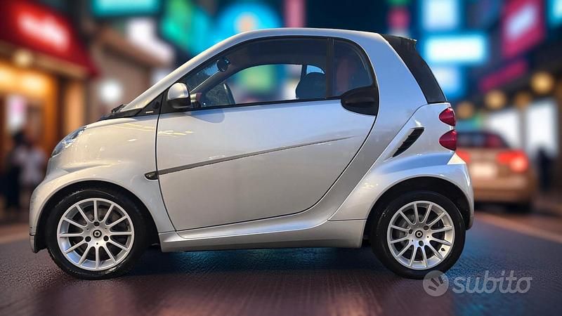 Usata Smart ForTwo Cabrio 71 CV (52 kW) 2011 Grigio Cabrio