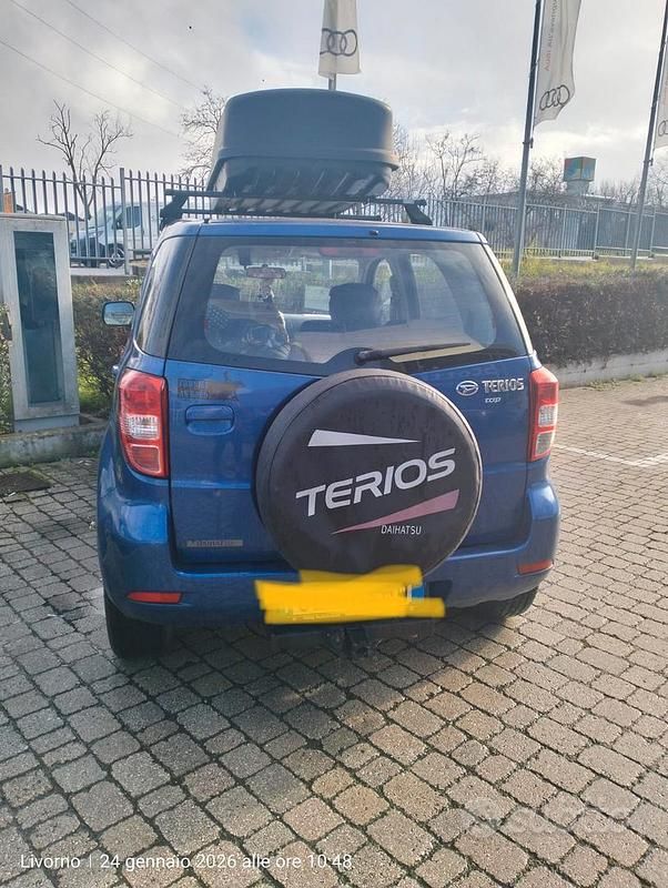 Usata Daihatsu Terios 2007 Blu SUV