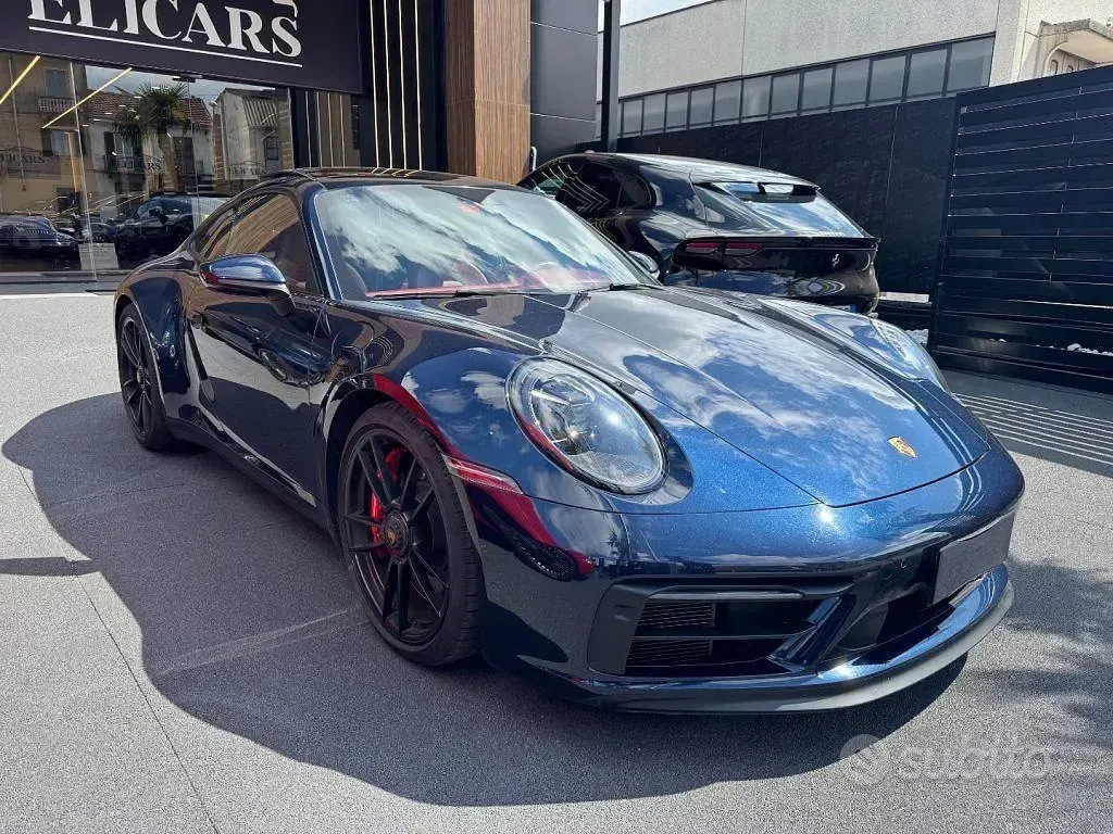 Usata Porsche 911 Carrera 4 GTS 480 CV (353 kW) 2021 Blu metallizzato Coupé