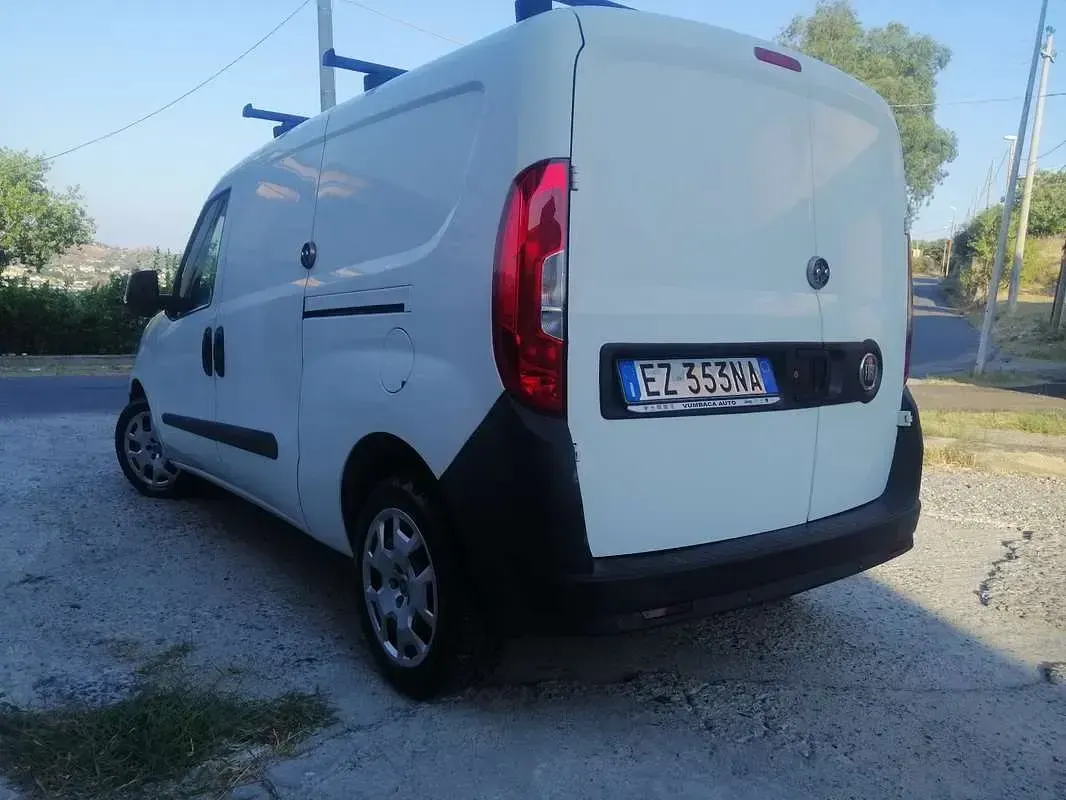 Usata Fiat Doblò Easy 95 CV (69 kW) 2016 Monovolume