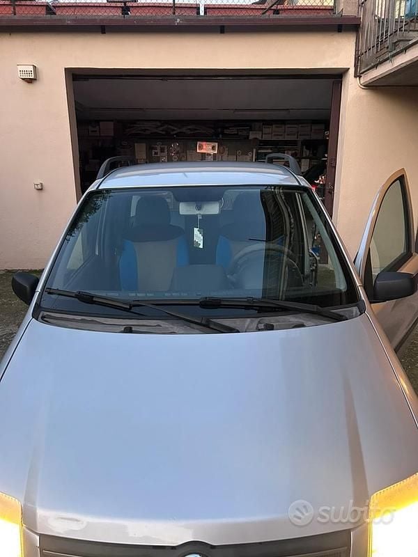 Usata Fiat Panda 77 CV (56 kW) 2010 Utilitaria