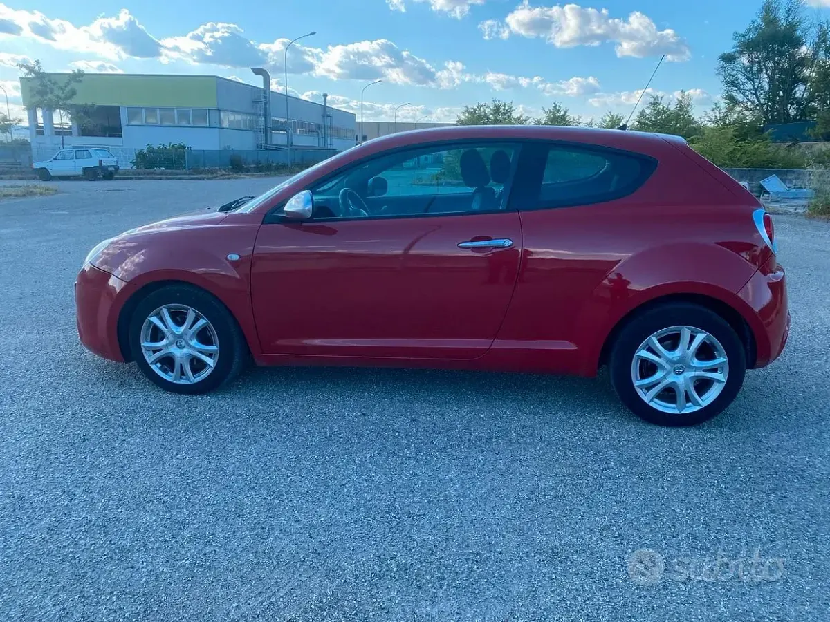 Usata Alfa Romeo MiTo Distinctive 95 CV (69 kW) 2011 Rosso Utilitaria