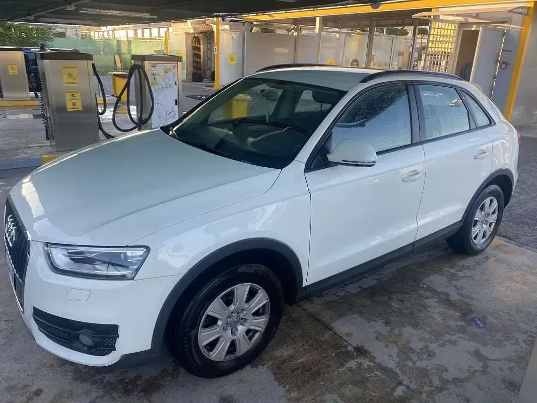 Usata Audi Q3 Advanced Plus 140 CV (102 kW) 2012 SUV