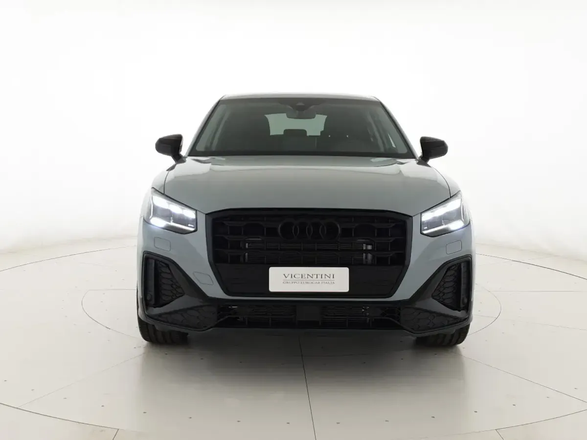 Nuova Audi Q2 Comfort 150 CV (110 kW) 2026 Grigio freccia perla SUV