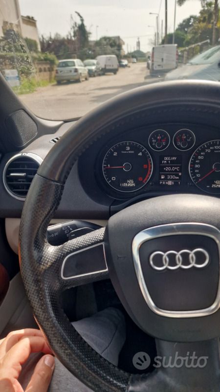 Usata Audi A3 Cabriolet Premium 140 CV (102 kW) 2009 Nero Cabrio