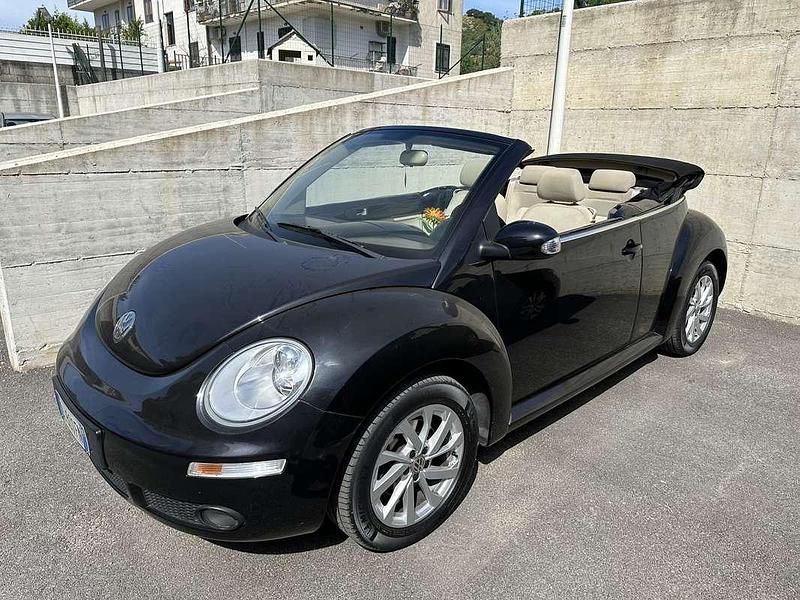 Usata VW New Beetle 102 CV (75 kW) 2007 Utilitaria