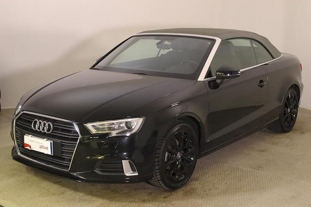 Usata Audi A3 Cabriolet Sport 116 CV (85 kW) 2018 Nero mito metallizzato Cabrio