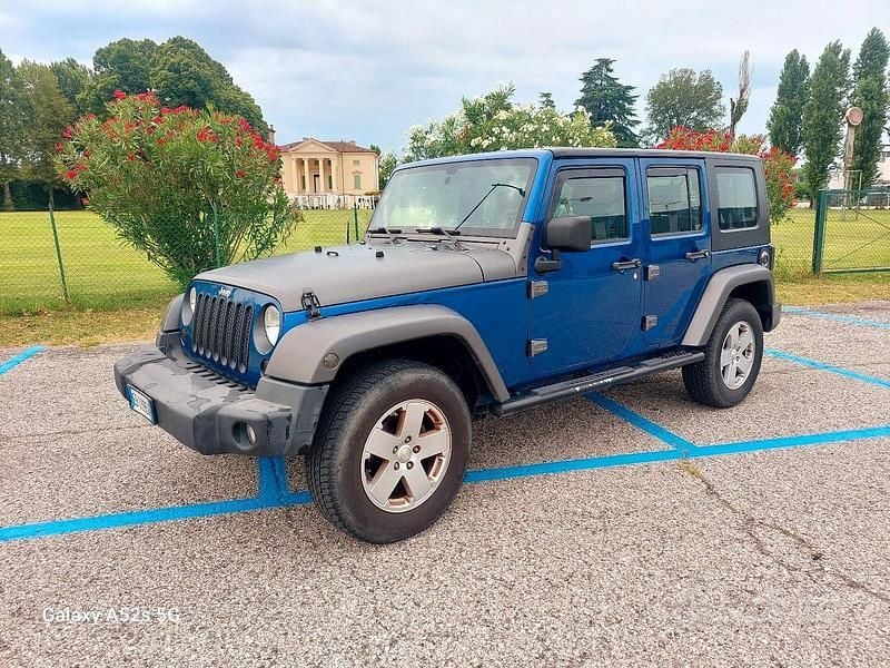 Usata Jeep Wrangler 177 CV (130 kW) 2010 Blu SUV