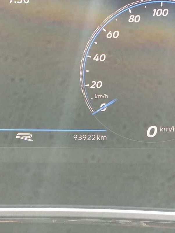 Usata VW T-Roc R-line 110 CV (80 kW) 2022 Deep black SUV