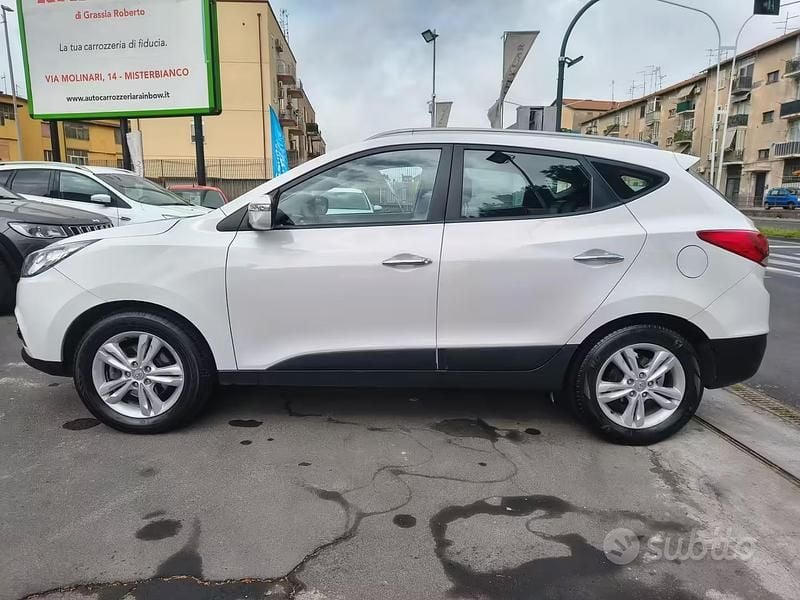 Usata Hyundai ix35 Xpossible 115 CV (84 kW) 2013 Bianco SUV