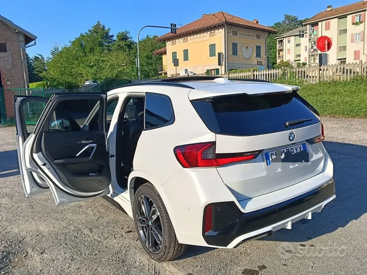 Usata BMW X1 150 CV (110 kW) 2023 Bianco SUV