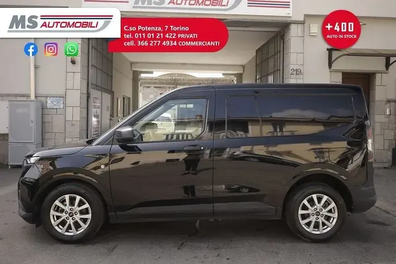 Usata Ford Transit Courier Active 125 CV (91 kW) 2024 Nero Furgone