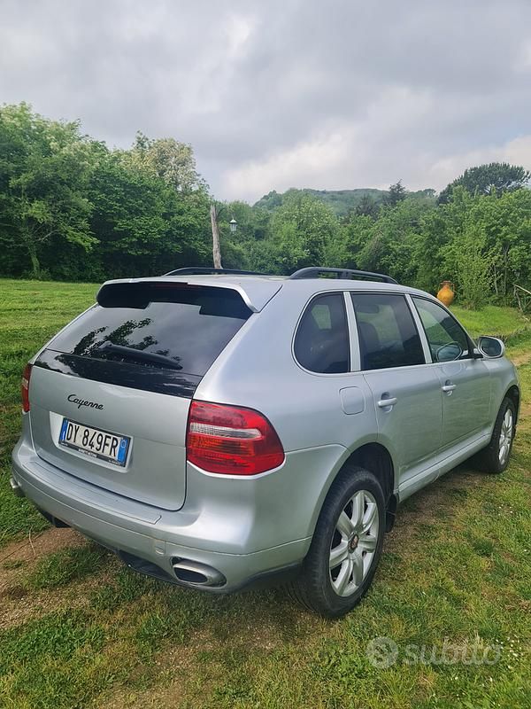 Usata Porsche Cayenne 239 CV (175 kW) 2009 Argento SUV