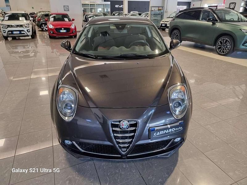 Usata Alfa Romeo MiTo Distinctive 84 CV (61 kW) 2014 Marrone Utilitaria