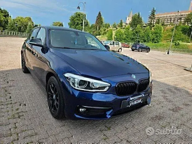 Usata BMW 116 Sport Line 116 CV (85 kW) 2019 Blu Utilitaria