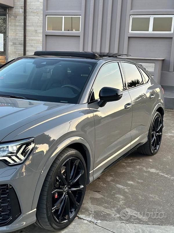 Usata Audi RS Q3 Sportback 150 CV (110 kW) 2021 Grigio SUV