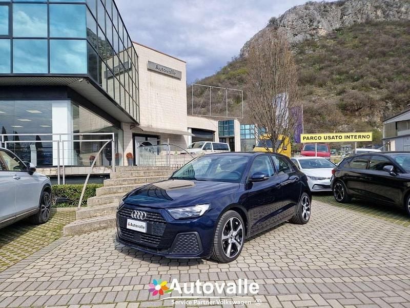 Usata Audi A1 Comfort 150 CV (110 kW) 2022 Blu/azzurro SUV