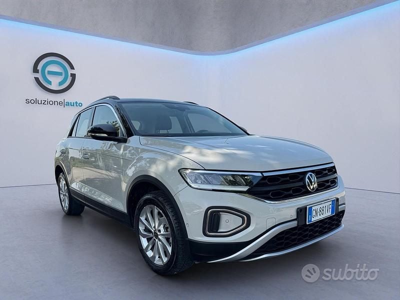 Usata VW T-Roc Style 116 CV (85 kW) 2023 Bianco SUV