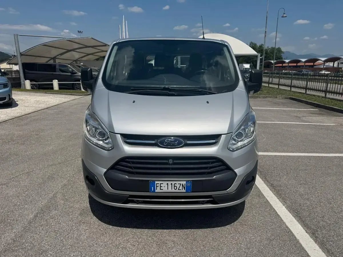 Usata Ford Transit Custom Trend 130 CV (95 kW) 2016 Grigio Monovolume