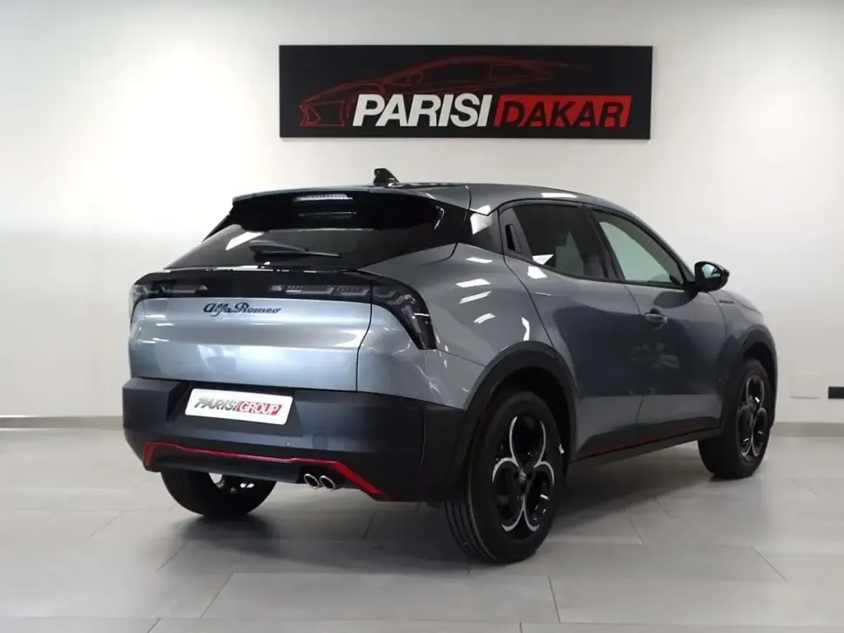Usata Alfa Romeo GT Junior Edizione Speciale 136 CV (100 kW) 2024 Grigio arese SUV