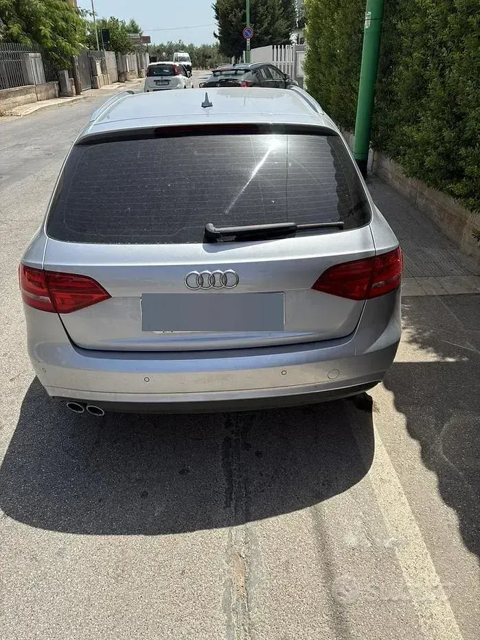 Usata Audi A4 Business Plus 150 CV (110 kW) 2015 Grigio Station wagon