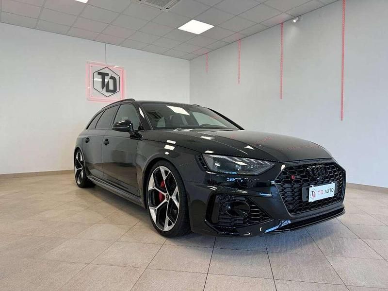 Usata Audi RS4 Competition 450 CV (330 kW) 2023 Nero Station wagon