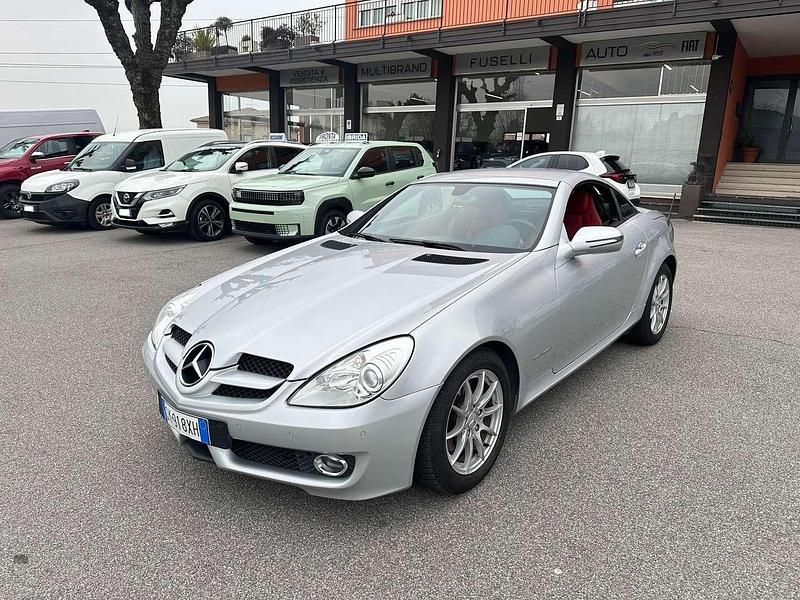Usata Mercedes SLK200 184 CV (135 kW) 2010 Argento Cabrio
