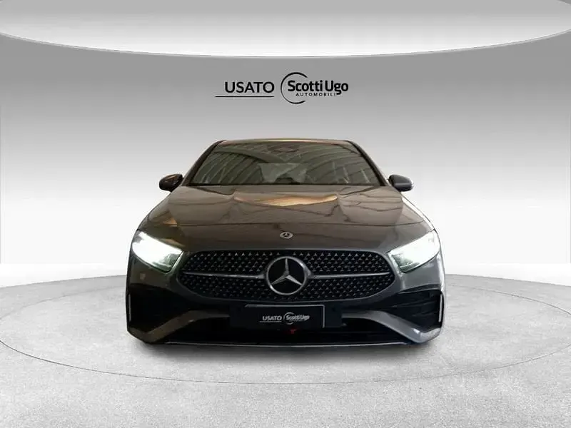 Usata Mercedes A200 Advanced Plus 163 CV (119 kW) 2023 Utilitaria