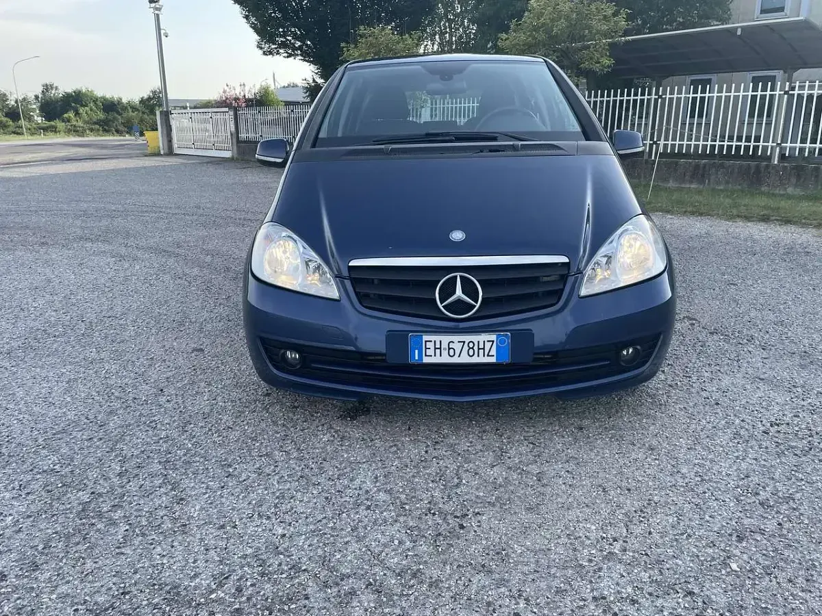 Usata Mercedes A160 Executive 82 CV (60 kW) 2010 Other Monovolume