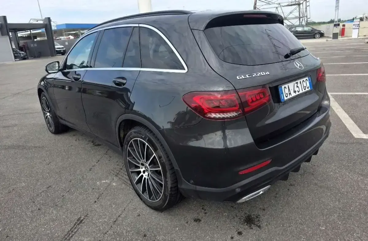 Usata Mercedes GLC220 Executive 194 CV (142 kW) 2020 SUV