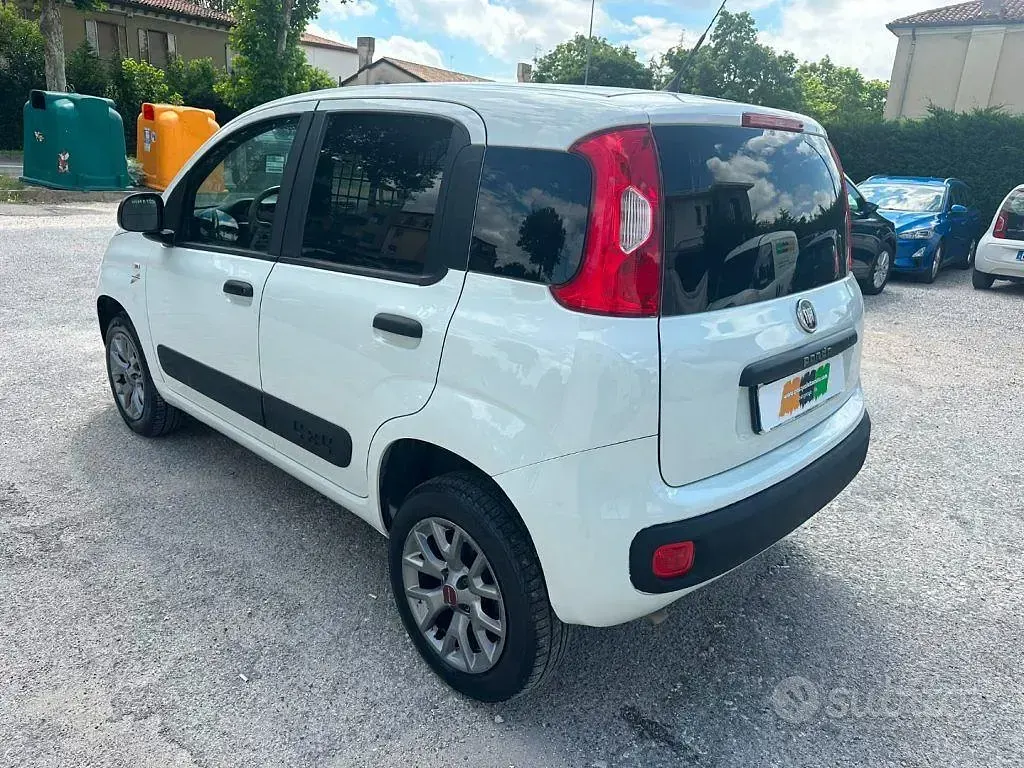 Usata Fiat Panda 4x4 Pop 84 CV (61 kW) 2019 Bianco Utilitaria