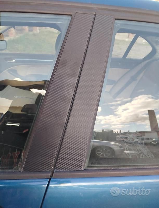 Usata BMW 320 Efficient Dynamics 150 CV (110 kW) 2001 Blu Berlina