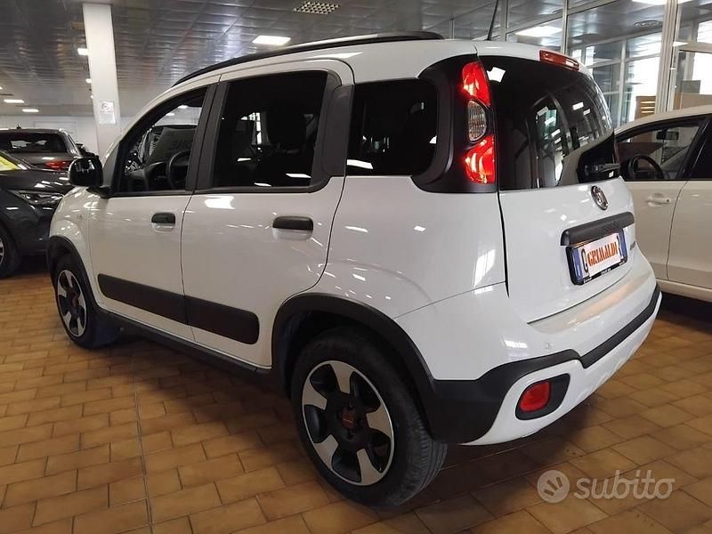 Usata Fiat Panda Cross Cross 69 CV (50 kW) 2024 Bianco gelato / pastello Utilitaria