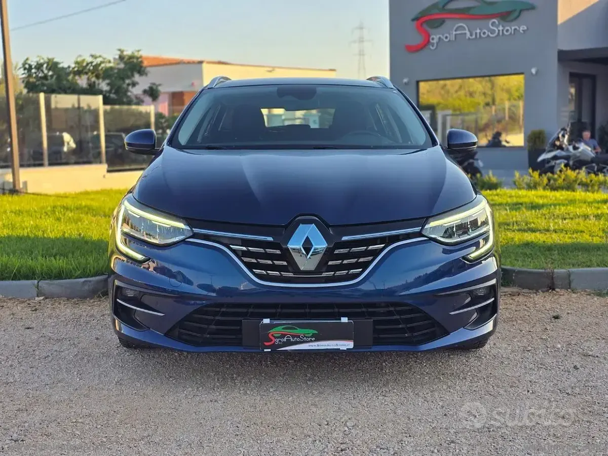 Usata Renault Mégane GrandTour 116 CV (85 kW) 2021 Bluazzurro Station wagon