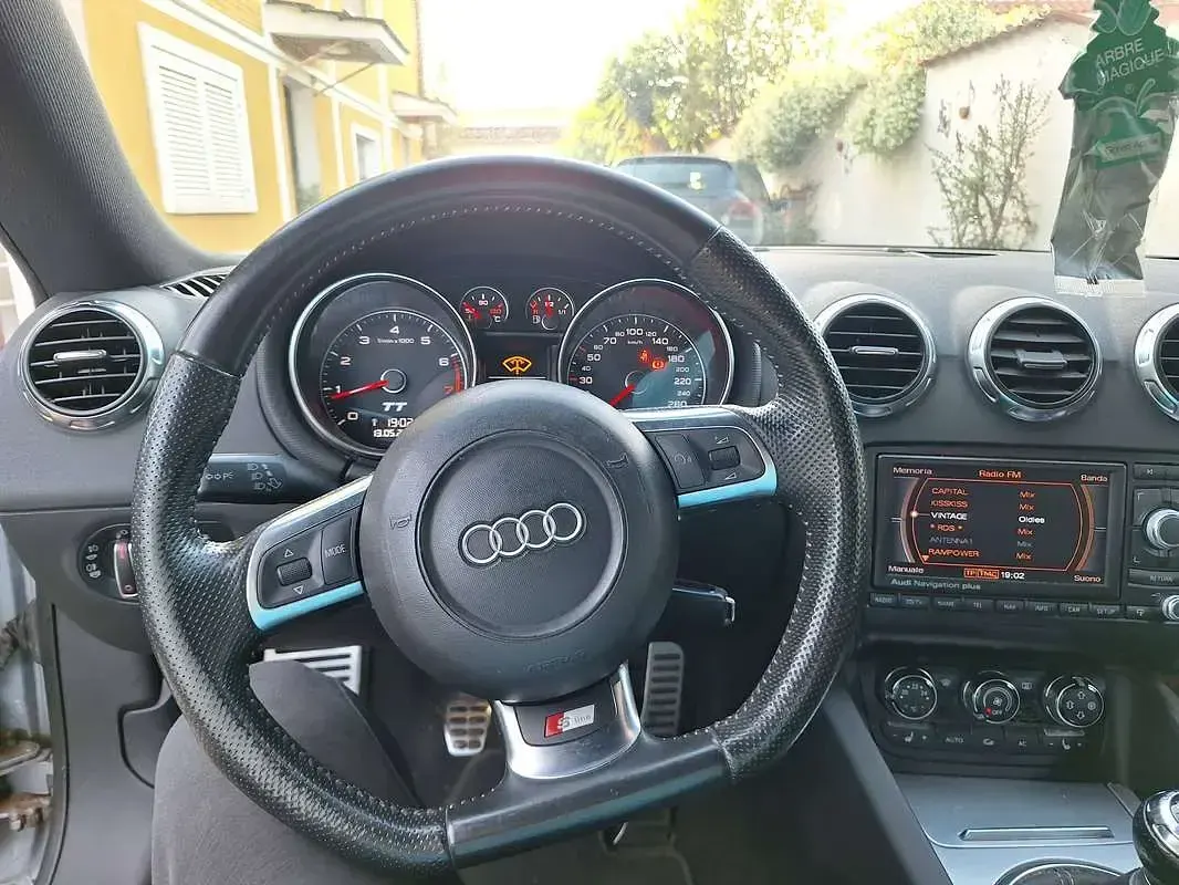 Usata Audi TT Roadster S-Line 160 CV (117 kW) 2009 Grigio Cabrio