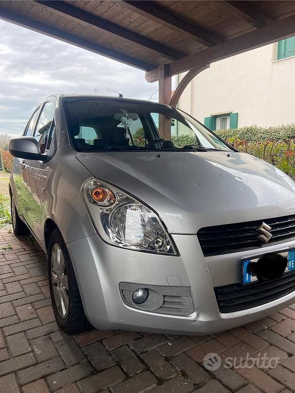 Usata Suzuki Splash 65 CV (47 kW) 2009 Grigio Utilitaria
