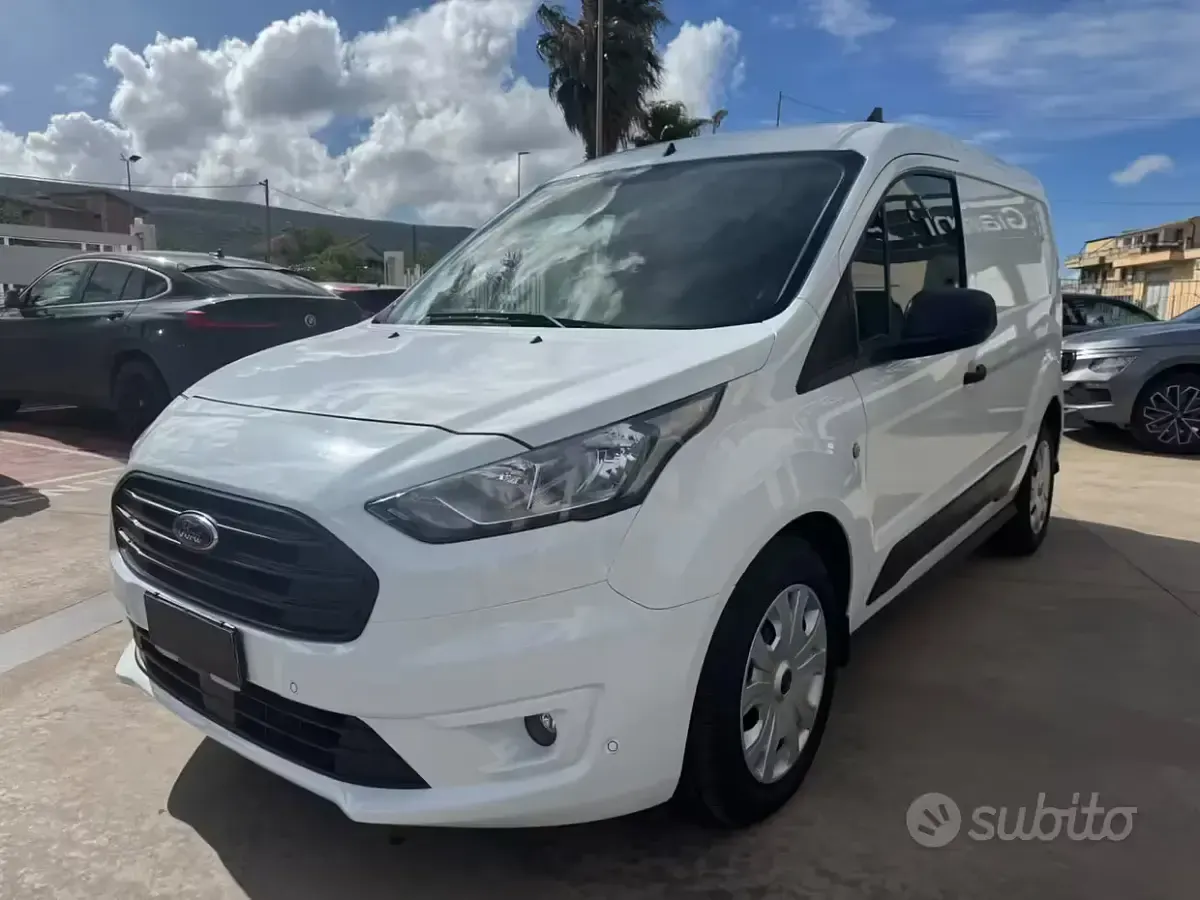 Usata Ford Transit Connect Trend 101 CV (74 kW) 2023 Bianco Monovolume