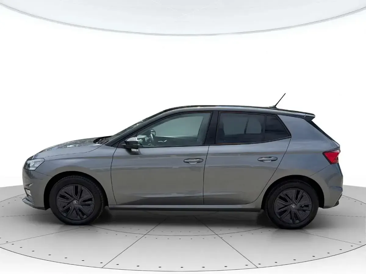 Usata Skoda Fabia 80 CV (58 kW) 2025 Grigio grafite Utilitaria