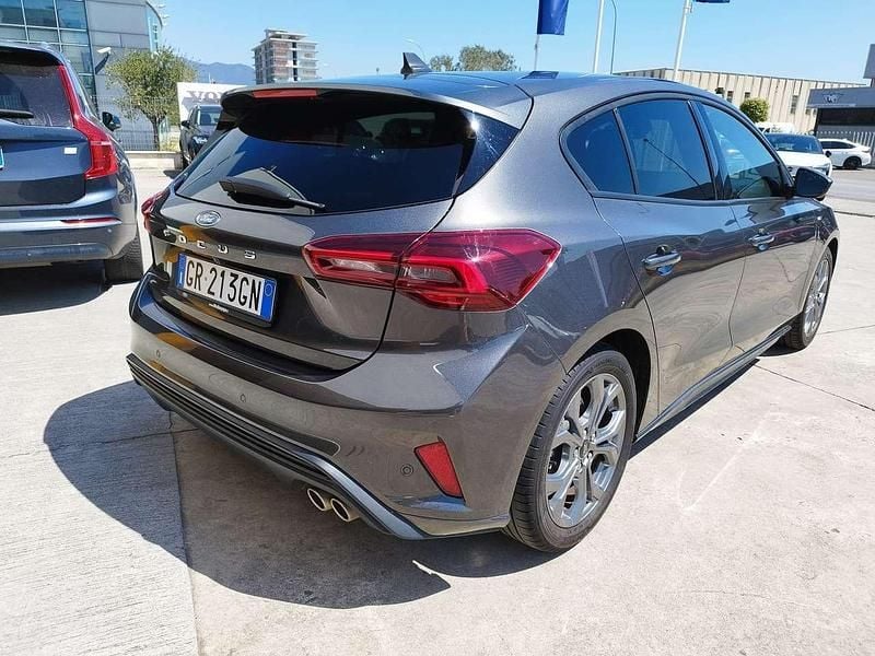 Usata Ford Focus ST-Line 125 CV (91 kW) 2023 Grigio Berlina