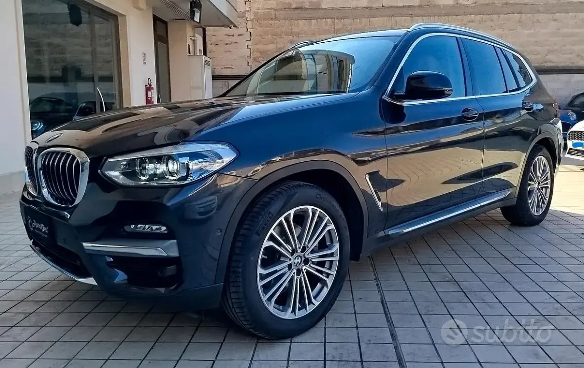 Usata BMW X3 Luxury Line 190 CV (139 kW) 2020 Grigio SUV