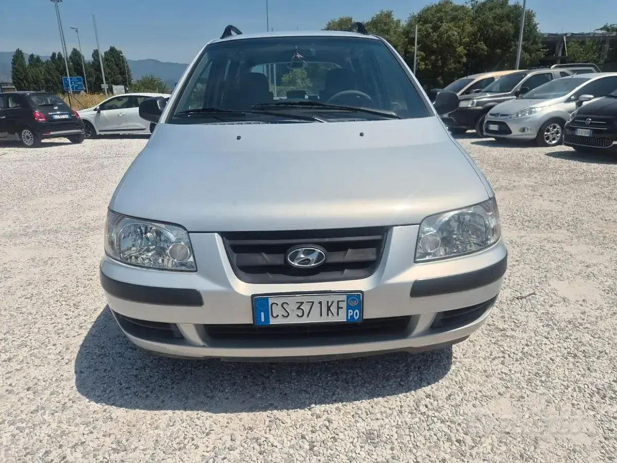 Usata Hyundai Matrix Style 82 CV (60 kW) 2004 Grigio Monovolume