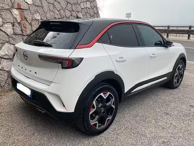 Usata Opel Mokka GS Line 131 CV (96 kW) 2021 Bianco SUV