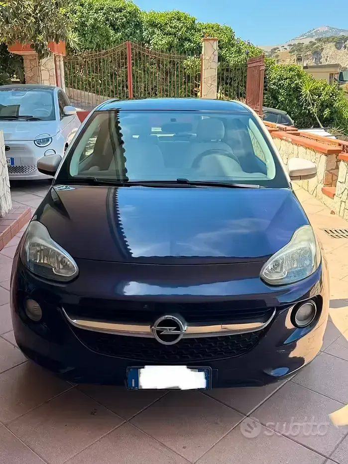 Usata Opel Adam 69 CV (50 kW) 2015 Blu Utilitaria