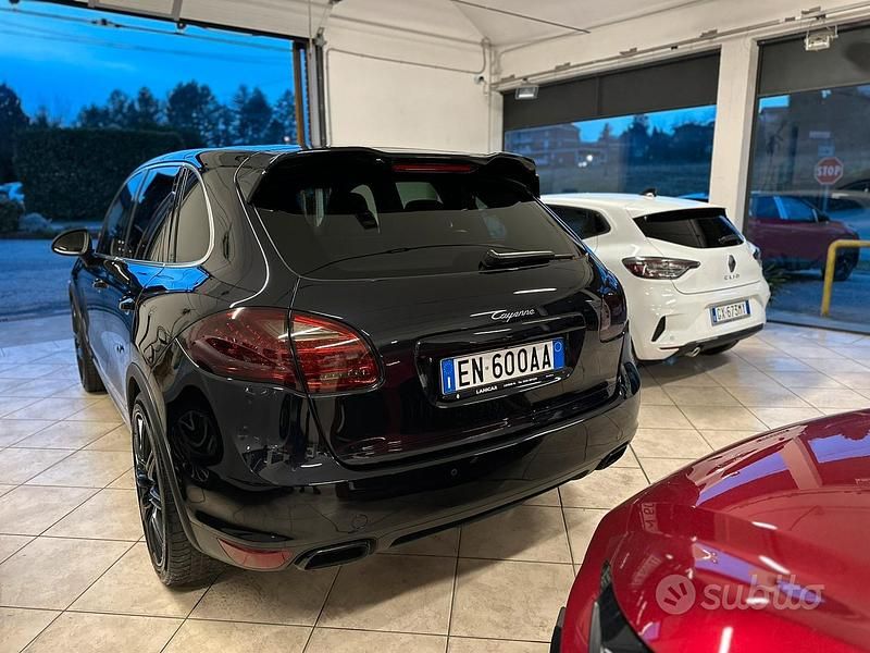 Usata Porsche Cayenne 245 CV (180 kW) 2012 SUV