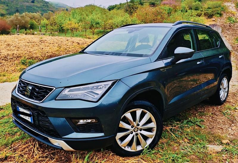 Usata Seat Ateca 115 CV (84 kW) 2019 Grigio SUV