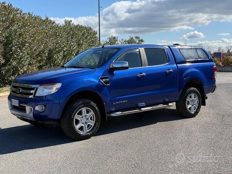 Usata Ford Ranger Limited 150 CV (110 kW) 2014 Blu Pick-up