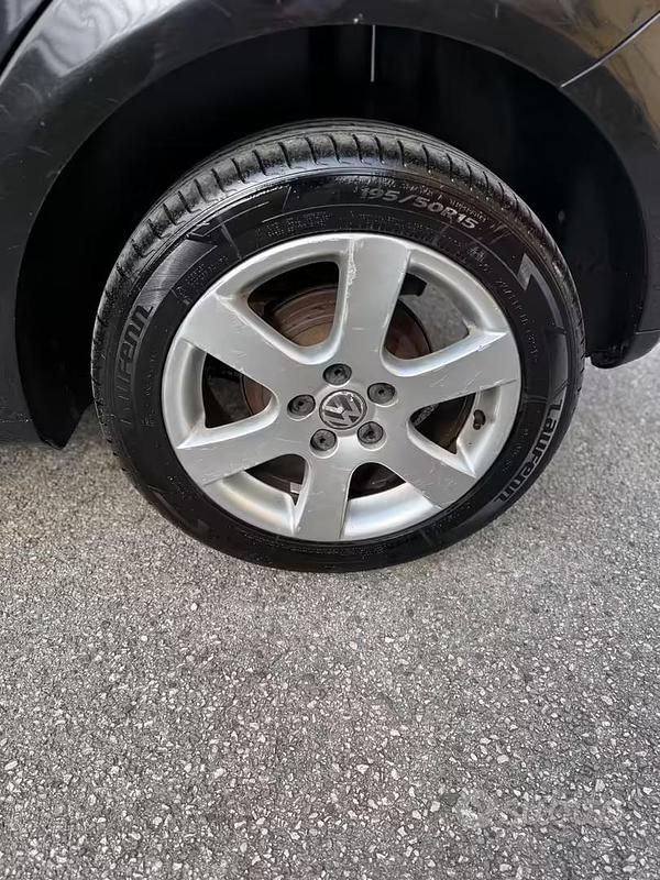 Usata VW Polo Comfortline 64 CV (47 kW) 2006 Nero Utilitaria