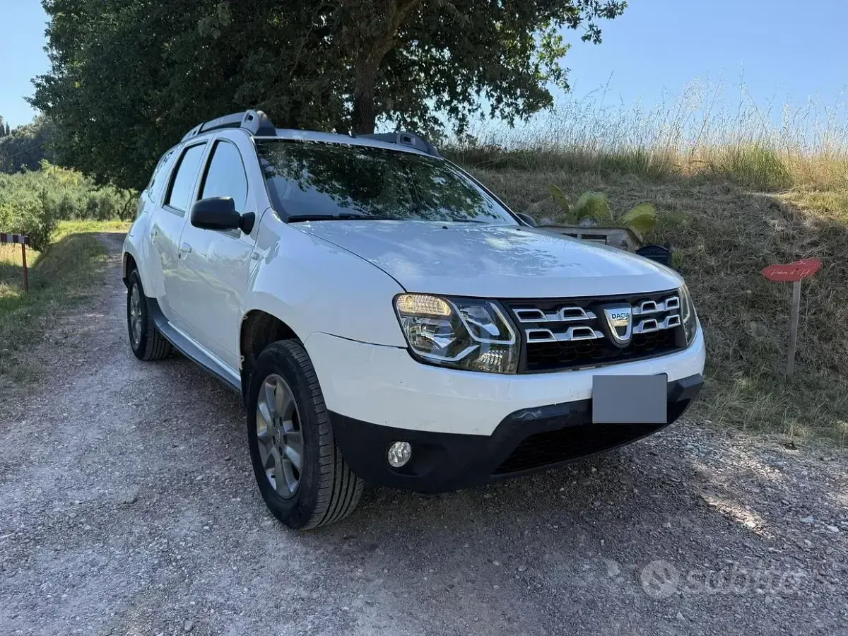 Usata Dacia Duster 109 CV (80 kW) 2016 Bianco SUV