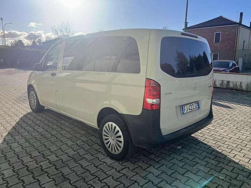 Usata Mercedes Vito 136 CV (100 kW) 2017 Beige Furgone