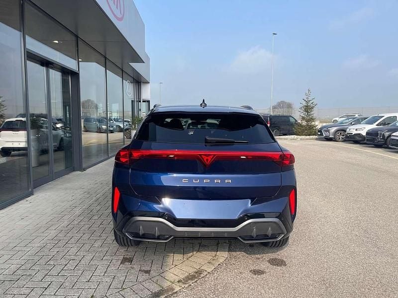Usata Cupra Terramar 150 CV (110 kW) 2025 Cosmo blue SUV